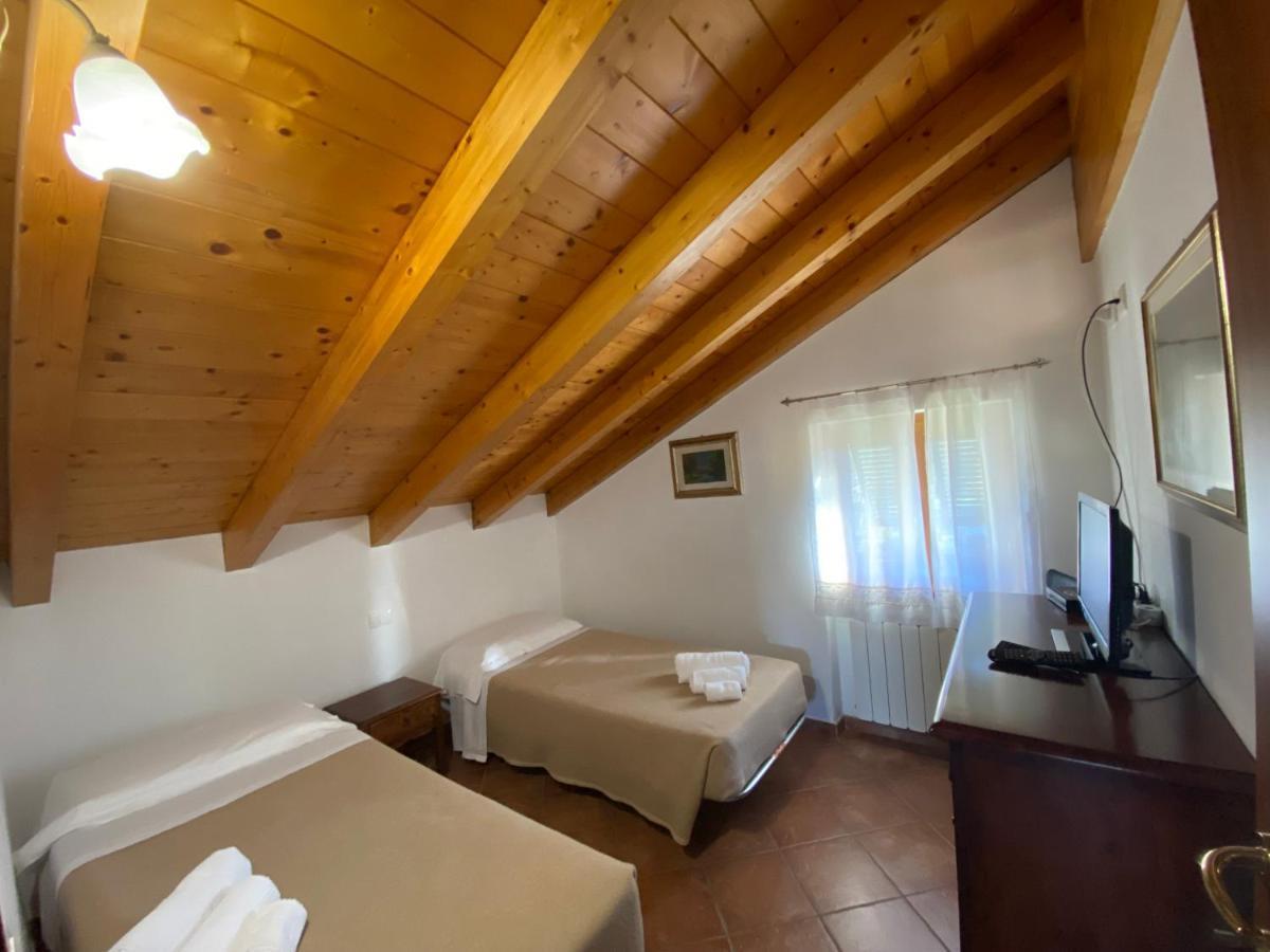 Il Vecchio Noce Hotel Brugnato Exterior foto