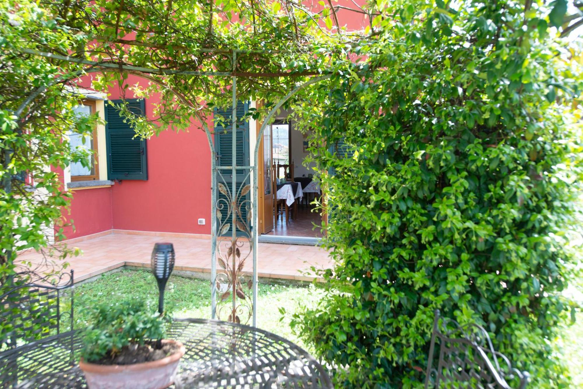 Il Vecchio Noce Hotel Brugnato Exterior foto
