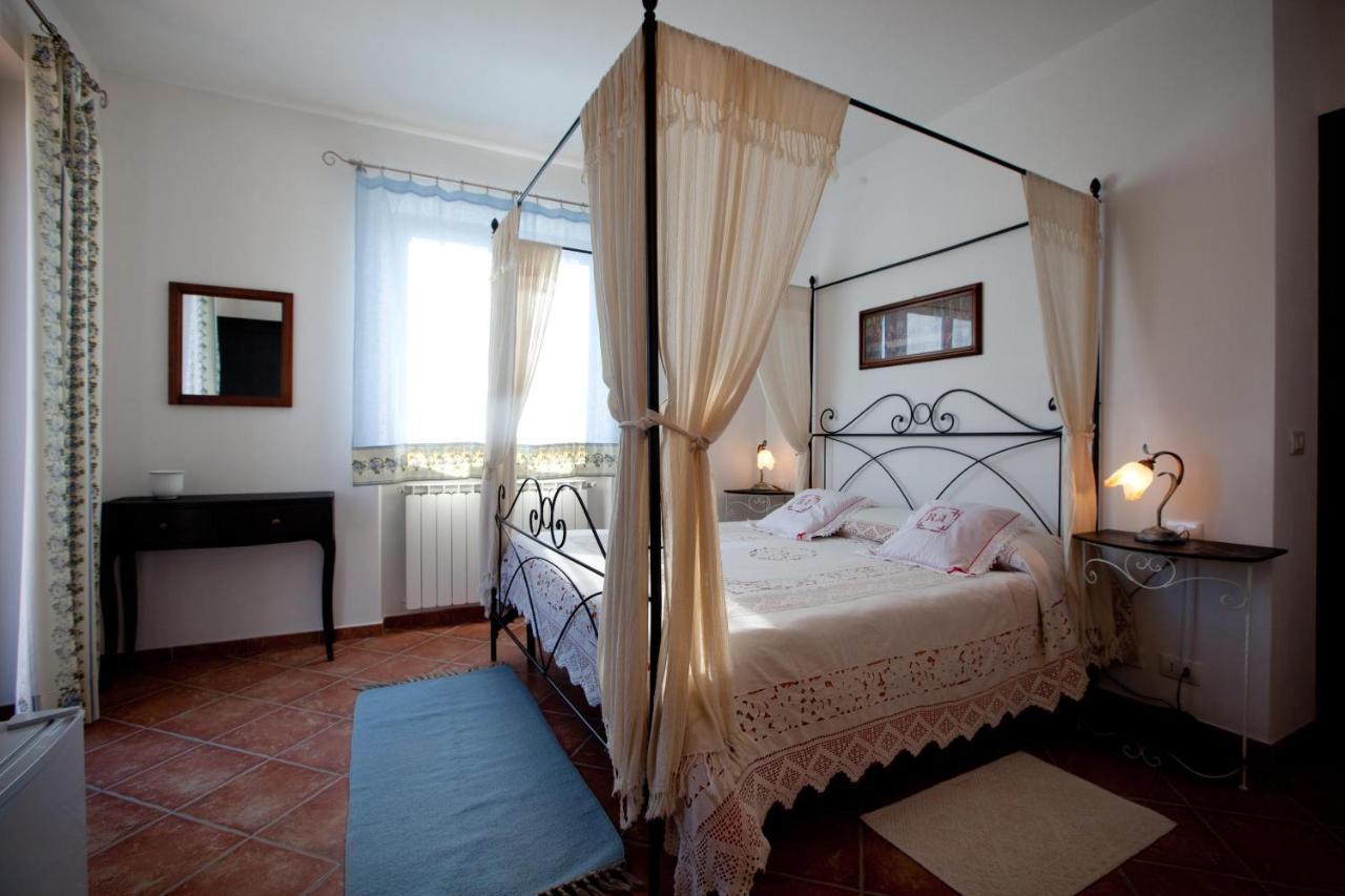 Il Vecchio Noce Hotel Brugnato Exterior foto