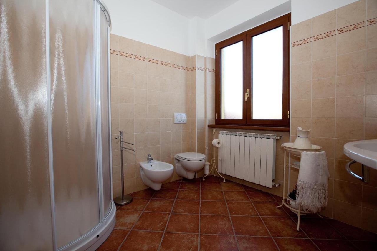 Il Vecchio Noce Hotel Brugnato Exterior foto